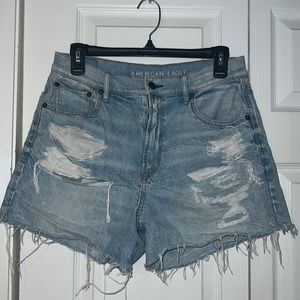 American Eagle Size 8 90’s Boyfriend Highest Rise Shorts